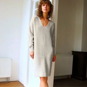 Aritzia seville dress in heather birch